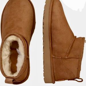 Women’s UGG Classic Ultra Mini Chestnut